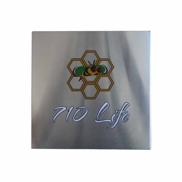 710 life logo